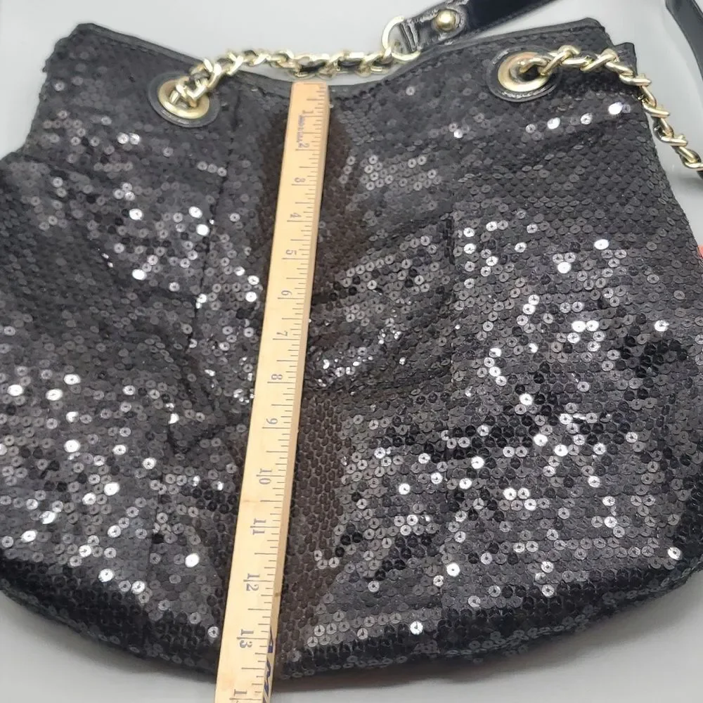 BETSEY JOHNSON CASUAL Y2K HANDBAG PURSE MEDIUM in BLACK SEQUINS W/ GOLD HARDWARE